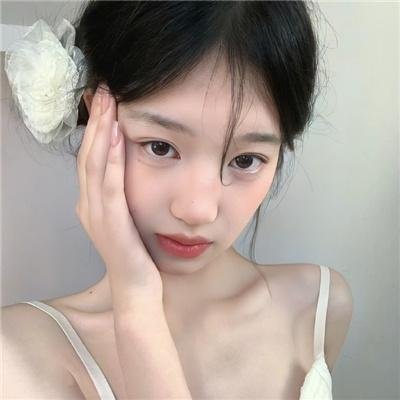 激情黑寡妇